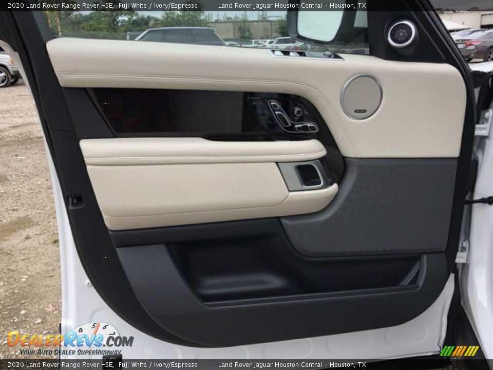 Door Panel of 2020 Land Rover Range Rover HSE Photo #13