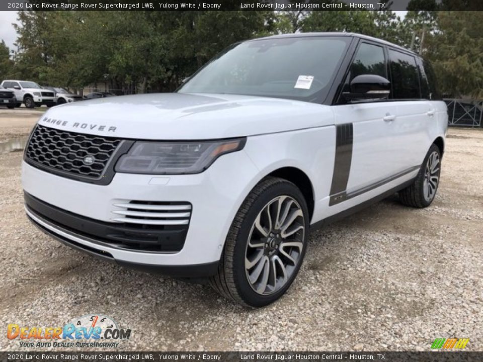 Front 3/4 View of 2020 Land Rover Range Rover Supercharged LWB Photo #2