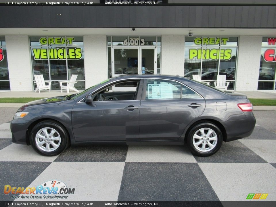 2011 Toyota Camry LE Magnetic Gray Metallic / Ash Photo #1