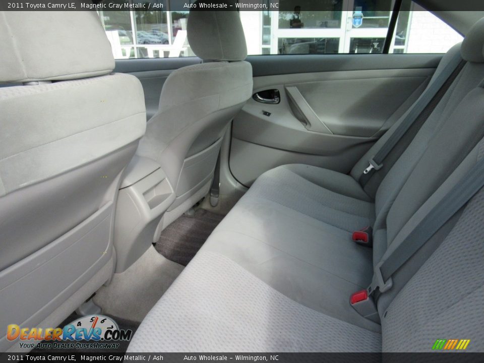 2011 Toyota Camry LE Magnetic Gray Metallic / Ash Photo #12