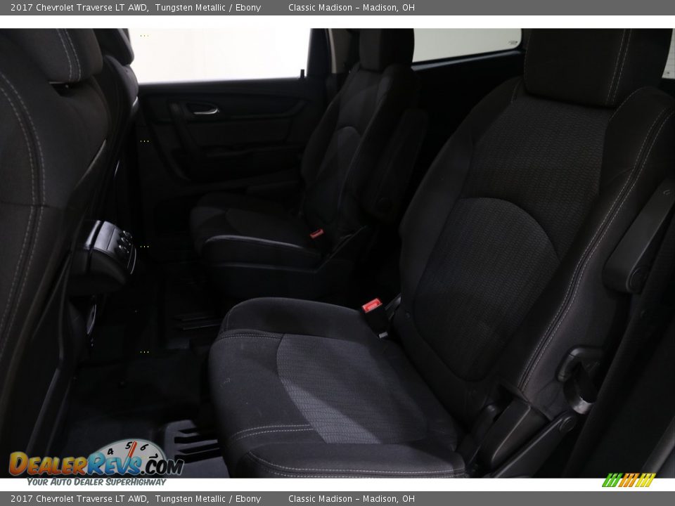 2017 Chevrolet Traverse LT AWD Tungsten Metallic / Ebony Photo #16