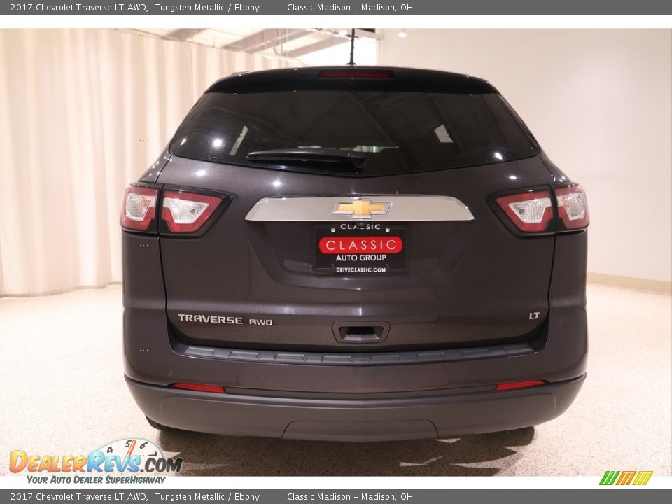 2017 Chevrolet Traverse LT AWD Tungsten Metallic / Ebony Photo #18