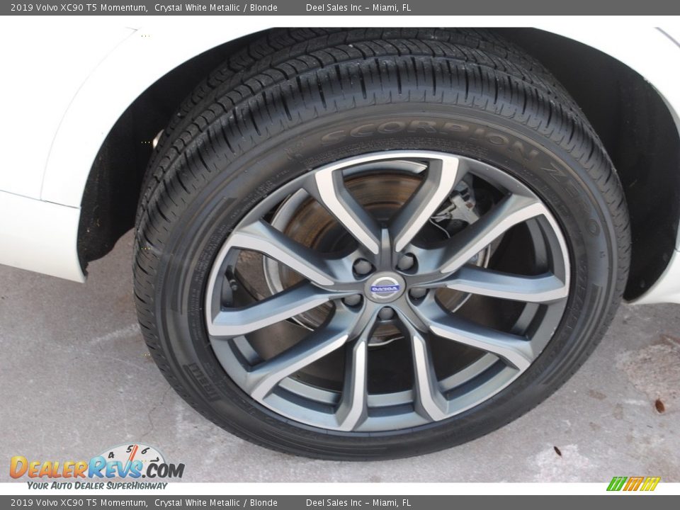 2019 Volvo XC90 T5 Momentum Wheel Photo #10