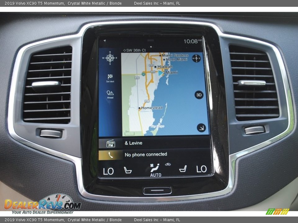Navigation of 2019 Volvo XC90 T5 Momentum Photo #16