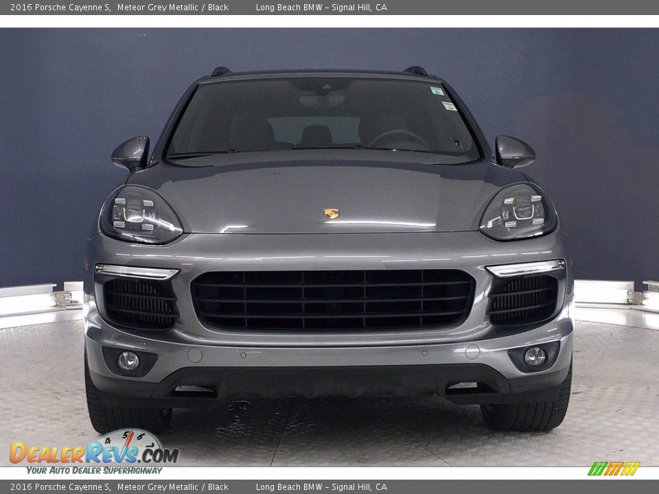 Meteor Grey Metallic 2016 Porsche Cayenne S Photo #2