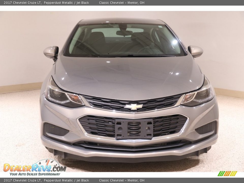 2017 Chevrolet Cruze LT Pepperdust Metallic / Jet Black Photo #2