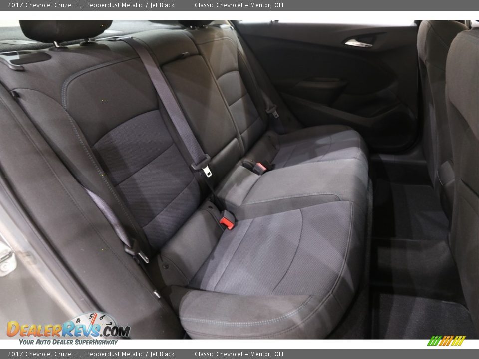 2017 Chevrolet Cruze LT Pepperdust Metallic / Jet Black Photo #14