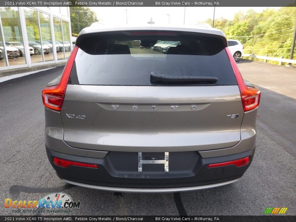 2021 Volvo XC40 T5 Inscription AWD Pebble Grey Metallic / Blond/Charcoal Photo #3