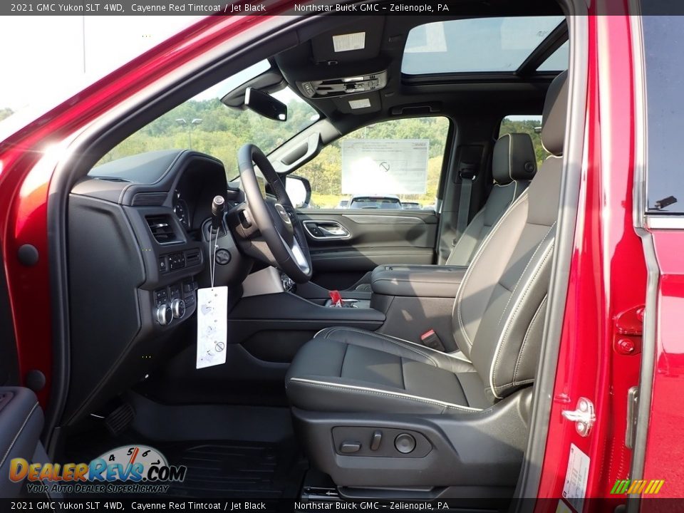 Front Seat of 2021 GMC Yukon SLT 4WD Photo #12