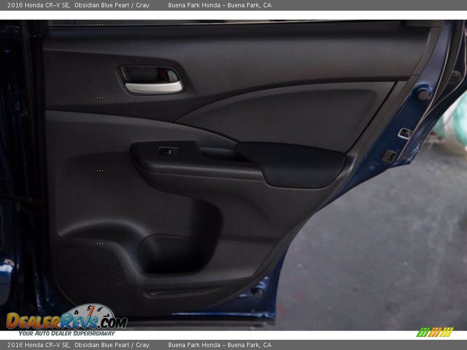 2016 Honda CR-V SE Obsidian Blue Pearl / Gray Photo #28