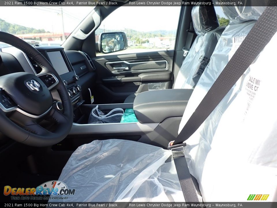 2021 Ram 1500 Big Horn Crew Cab 4x4 Patriot Blue Pearl / Black Photo #13