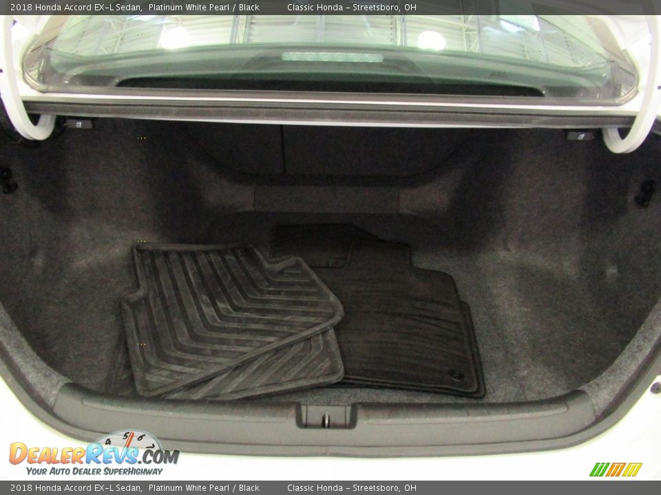 2018 Honda Accord EX-L Sedan Platinum White Pearl / Black Photo #21