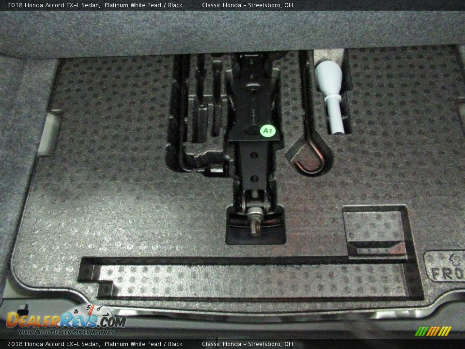 2018 Honda Accord EX-L Sedan Platinum White Pearl / Black Photo #22