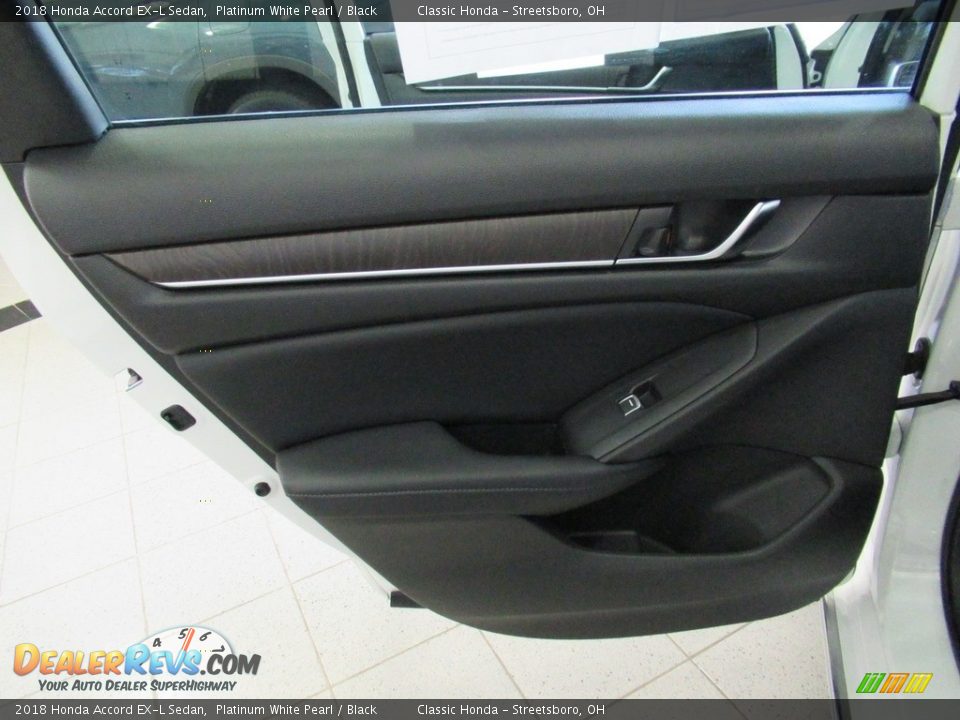 2018 Honda Accord EX-L Sedan Platinum White Pearl / Black Photo #23