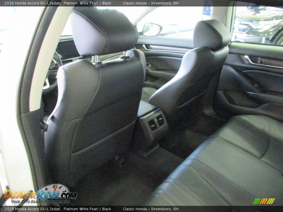 2018 Honda Accord EX-L Sedan Platinum White Pearl / Black Photo #24