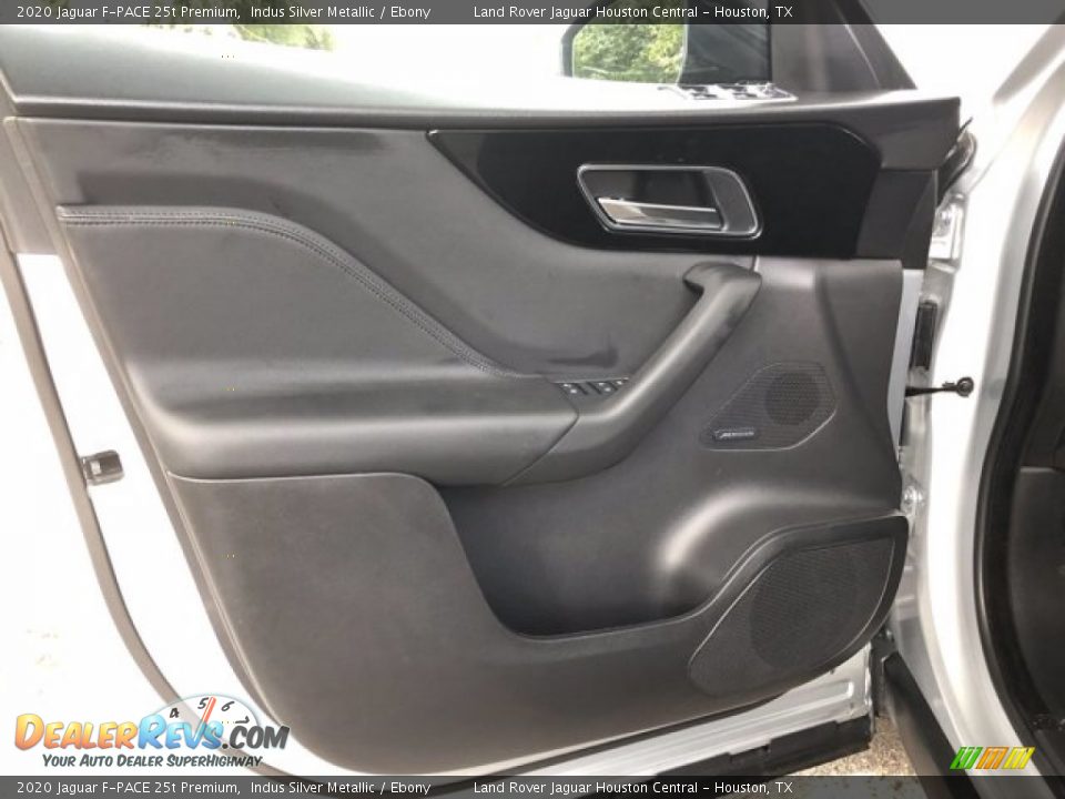 2020 Jaguar F-PACE 25t Premium Indus Silver Metallic / Ebony Photo #11