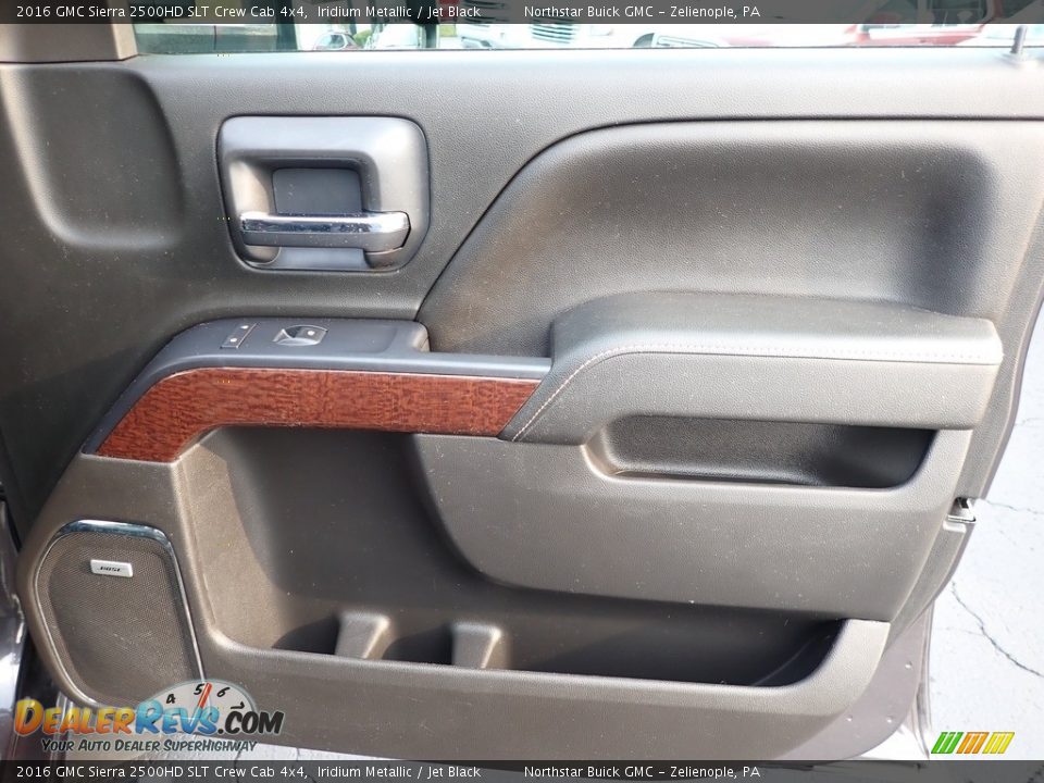 Door Panel of 2016 GMC Sierra 2500HD SLT Crew Cab 4x4 Photo #6