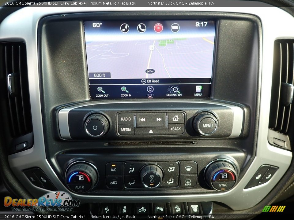 Controls of 2016 GMC Sierra 2500HD SLT Crew Cab 4x4 Photo #24