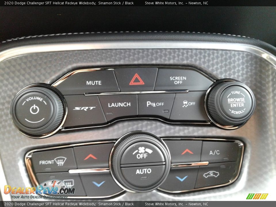 Controls of 2020 Dodge Challenger SRT Hellcat Redeye Widebody Photo #23