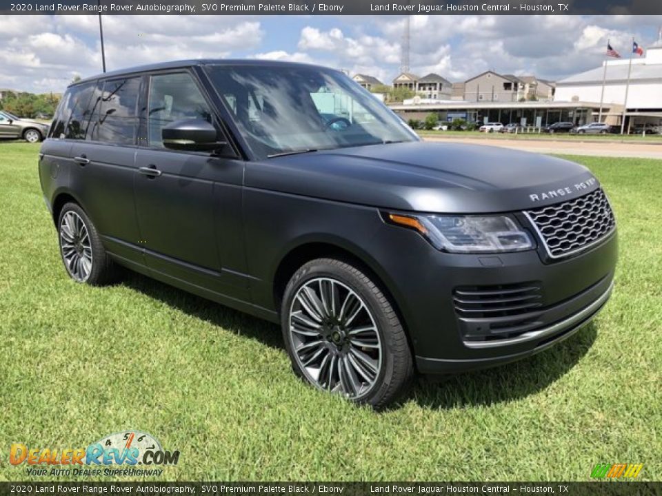 Front 3/4 View of 2020 Land Rover Range Rover Autobiography Photo #13