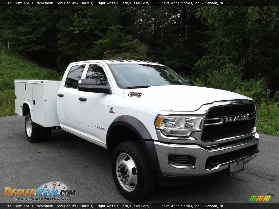 2020 Ram 4500 Tradesman Crew Cab 4x4 Chassis Bright White / Black/Diesel Gray Photo #4