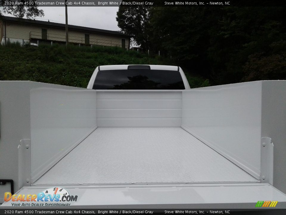 2020 Ram 4500 Tradesman Crew Cab 4x4 Chassis Bright White / Black/Diesel Gray Photo #10