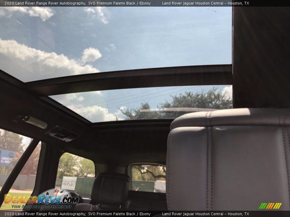 Sunroof of 2020 Land Rover Range Rover Autobiography Photo #30