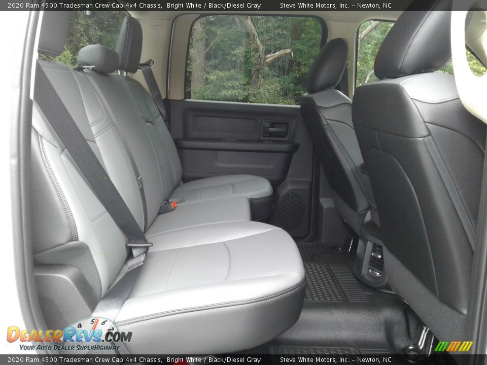 2020 Ram 4500 Tradesman Crew Cab 4x4 Chassis Bright White / Black/Diesel Gray Photo #19