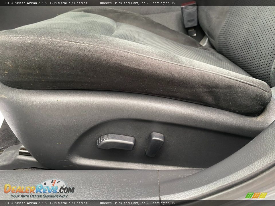 2014 Nissan Altima 2.5 S Gun Metallic / Charcoal Photo #14