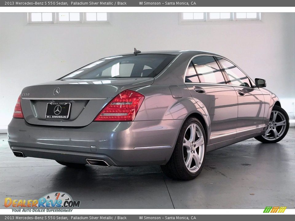 2013 Mercedes-Benz S 550 Sedan Palladium Silver Metallic / Black Photo #16