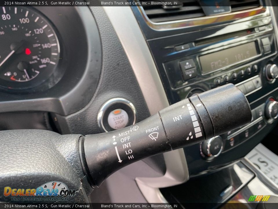 2014 Nissan Altima 2.5 S Gun Metallic / Charcoal Photo #21