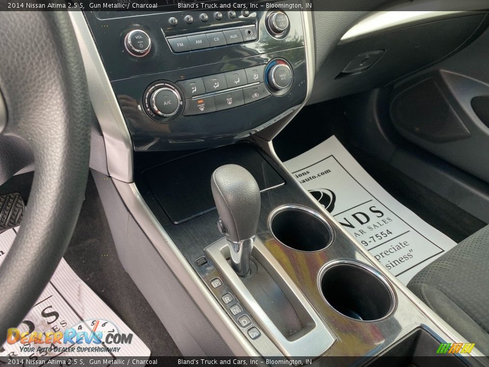 2014 Nissan Altima 2.5 S Gun Metallic / Charcoal Photo #24