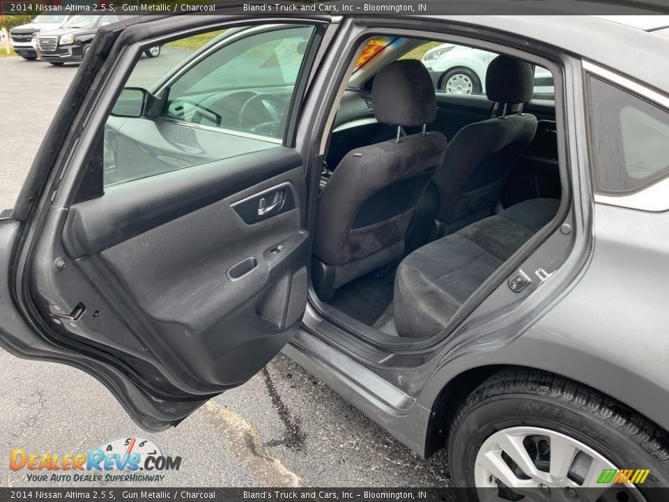 2014 Nissan Altima 2.5 S Gun Metallic / Charcoal Photo #27