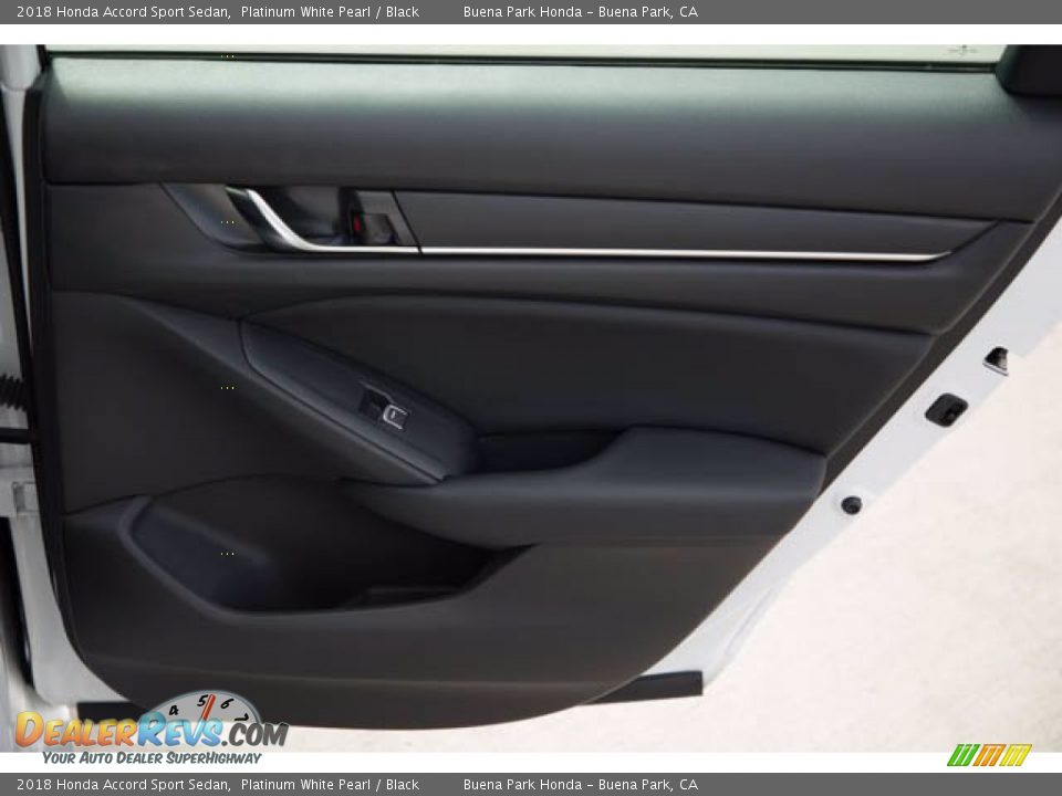 2018 Honda Accord Sport Sedan Platinum White Pearl / Black Photo #31