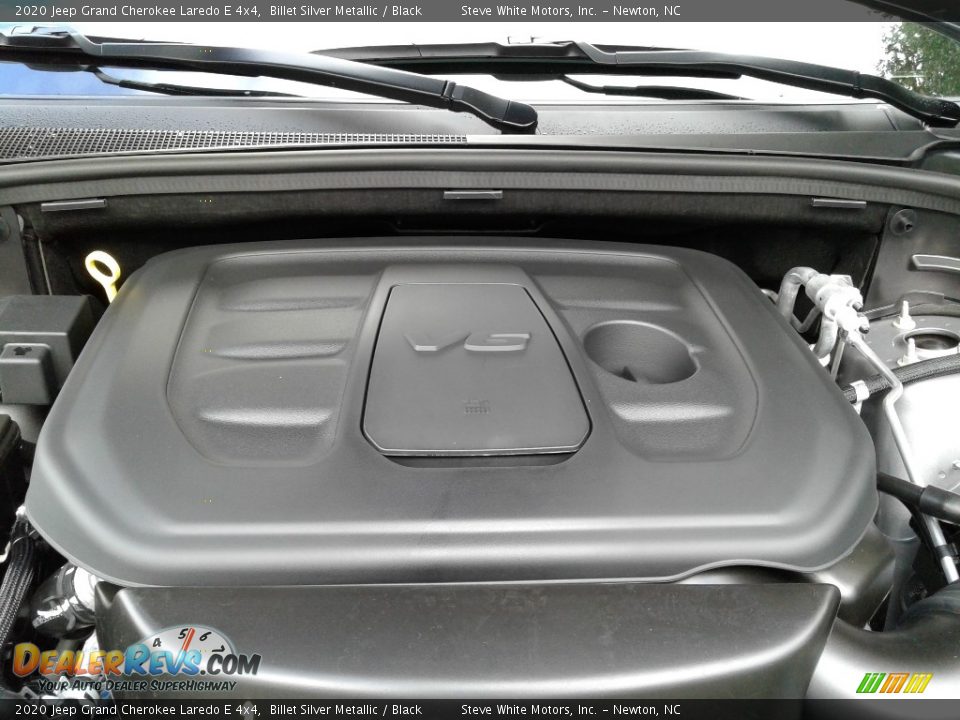 2020 Jeep Grand Cherokee Laredo E 4x4 Billet Silver Metallic / Black Photo #9