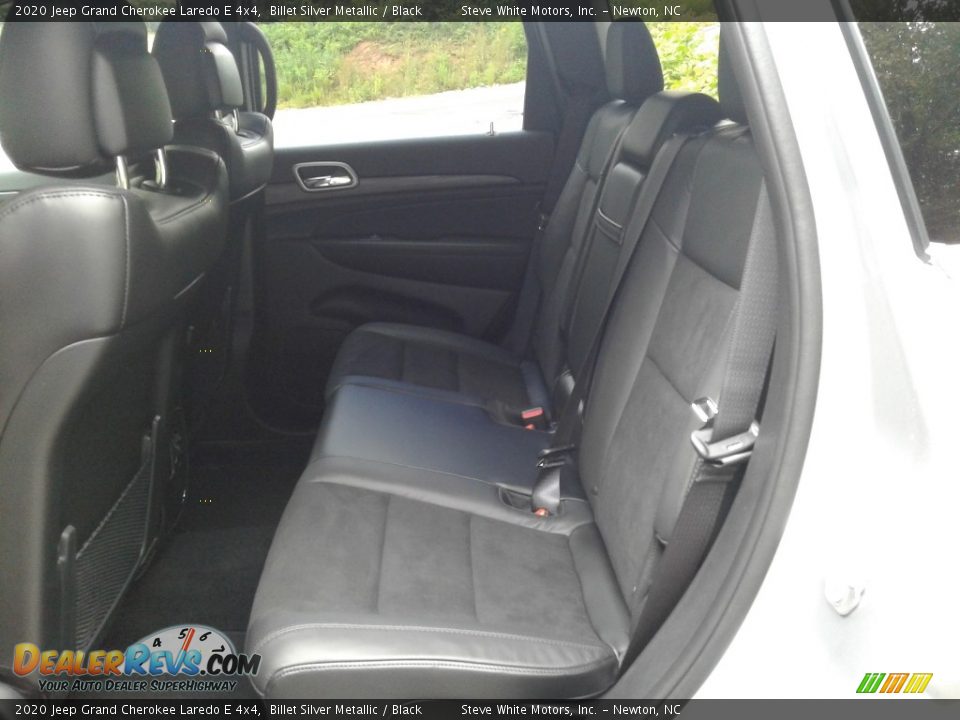 2020 Jeep Grand Cherokee Laredo E 4x4 Billet Silver Metallic / Black Photo #13