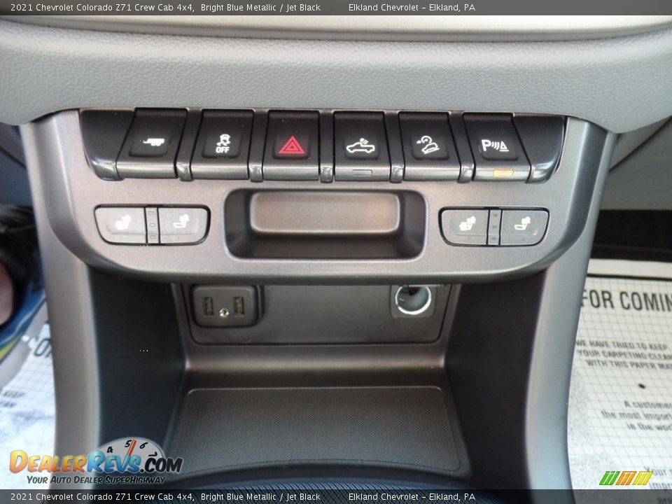 Controls of 2021 Chevrolet Colorado Z71 Crew Cab 4x4 Photo #36