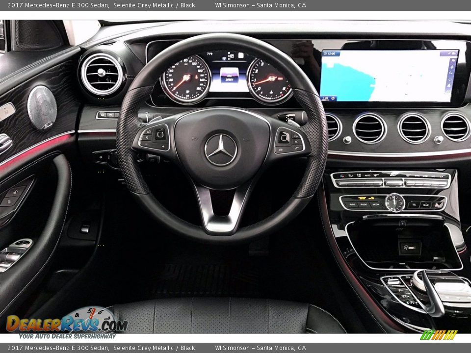 2017 Mercedes-Benz E 300 Sedan Selenite Grey Metallic / Black Photo #4