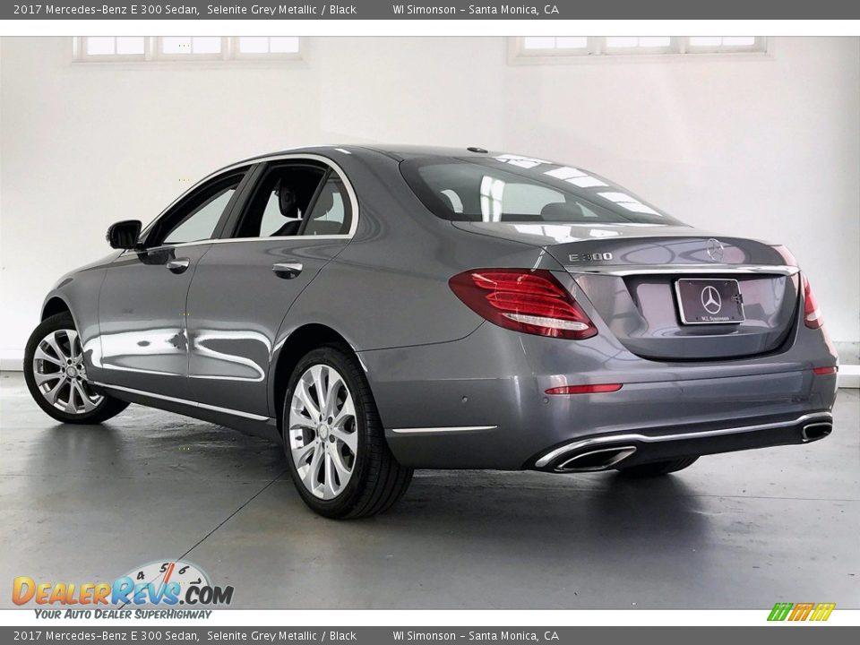 2017 Mercedes-Benz E 300 Sedan Selenite Grey Metallic / Black Photo #10