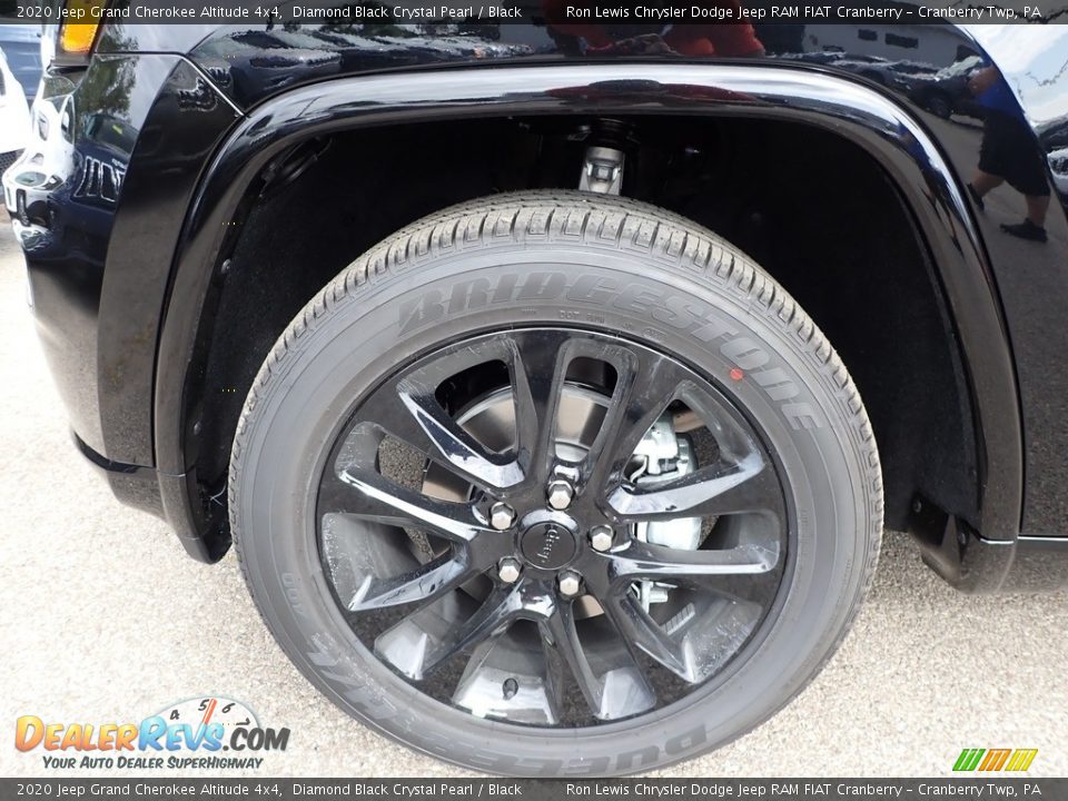 2020 Jeep Grand Cherokee Altitude 4x4 Diamond Black Crystal Pearl / Black Photo #10