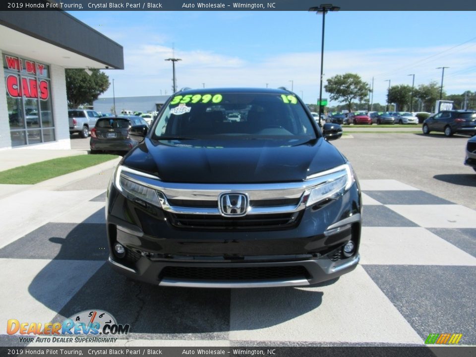 2019 Honda Pilot Touring Crystal Black Pearl / Black Photo #2