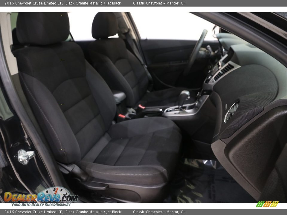 2016 Chevrolet Cruze Limited LT Black Granite Metallic / Jet Black Photo #15