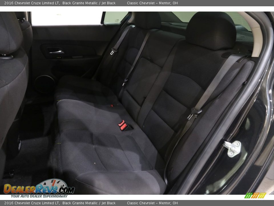 2016 Chevrolet Cruze Limited LT Black Granite Metallic / Jet Black Photo #17