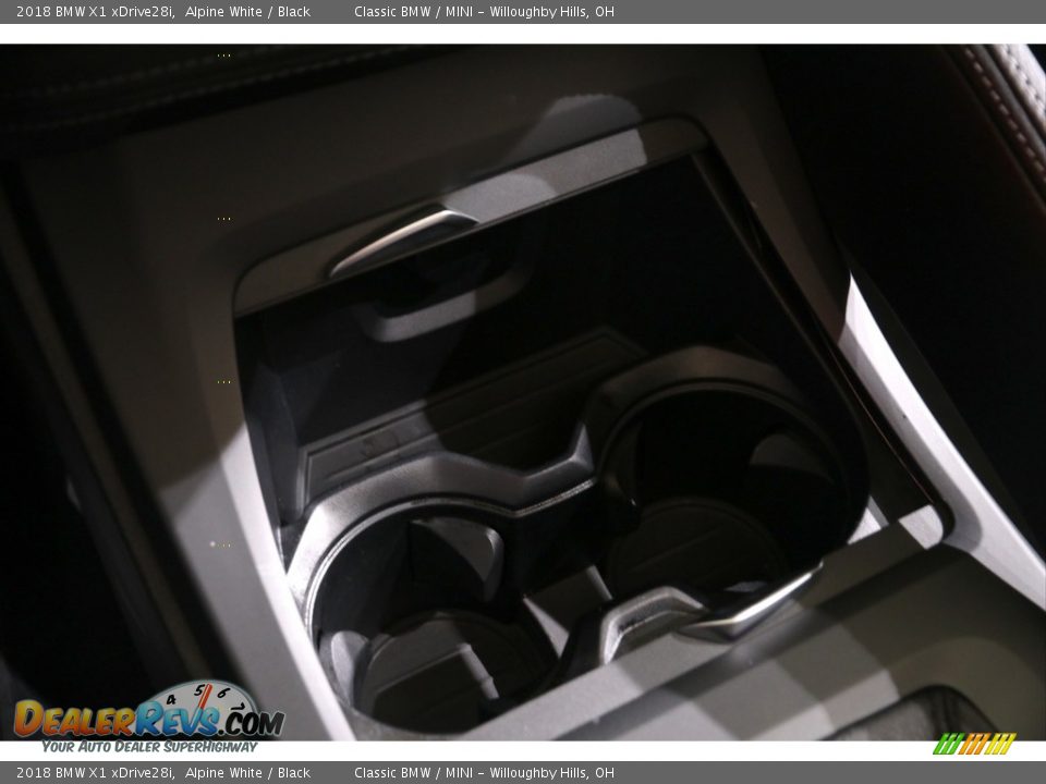 2018 BMW X1 xDrive28i Alpine White / Black Photo #21