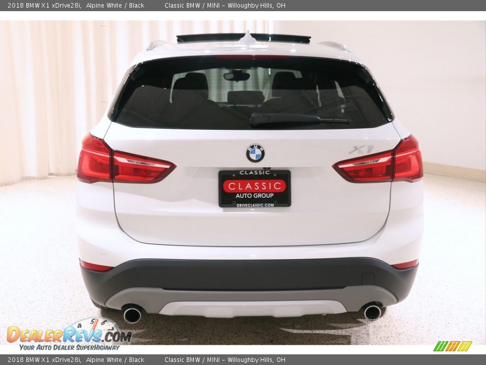 2018 BMW X1 xDrive28i Alpine White / Black Photo #25