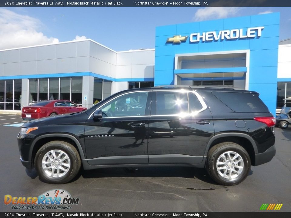 2020 Chevrolet Traverse LT AWD Mosaic Black Metallic / Jet Black Photo #3