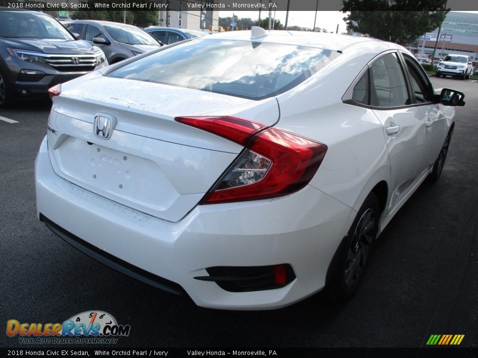 2018 Honda Civic EX Sedan White Orchid Pearl / Ivory Photo #5