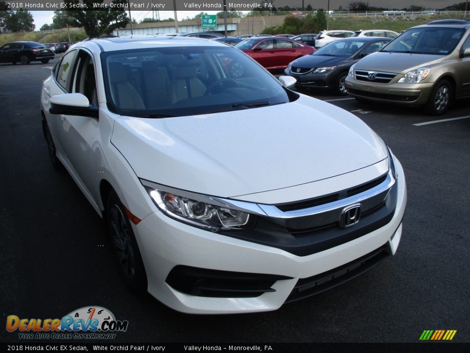 2018 Honda Civic EX Sedan White Orchid Pearl / Ivory Photo #7