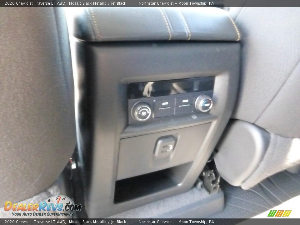 2020 Chevrolet Traverse LT AWD Mosaic Black Metallic / Jet Black Photo #23