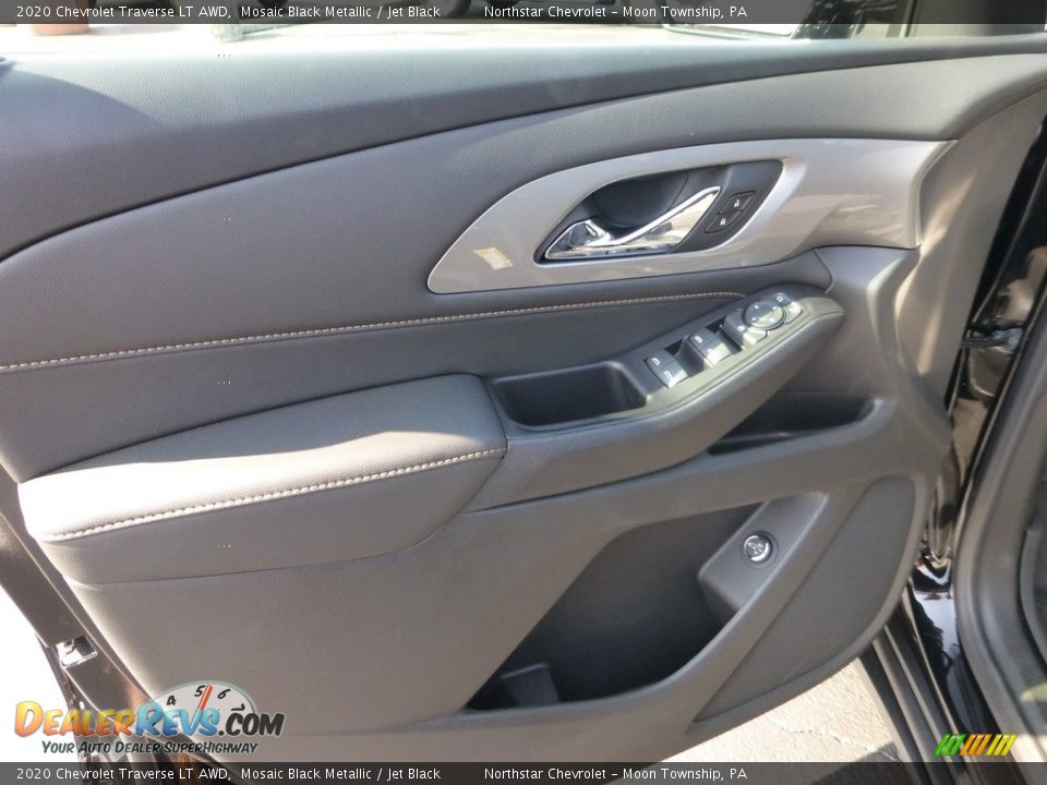 2020 Chevrolet Traverse LT AWD Mosaic Black Metallic / Jet Black Photo #24
